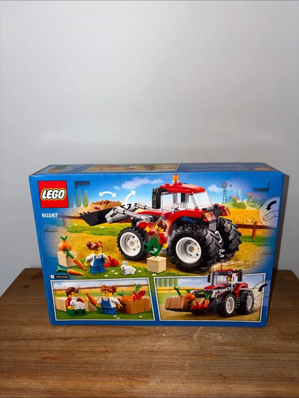 NIB Lego City Red Tractor Playset with Black Tires and Yellow Light 148 pcs